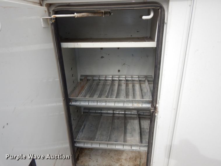 image for item LY9224 2005 Freightliner Business Class M2  bucket truck