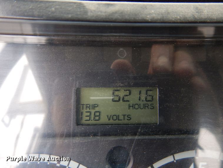 image for item LY9225 2001 Freightliner FL70  digger derrick truck