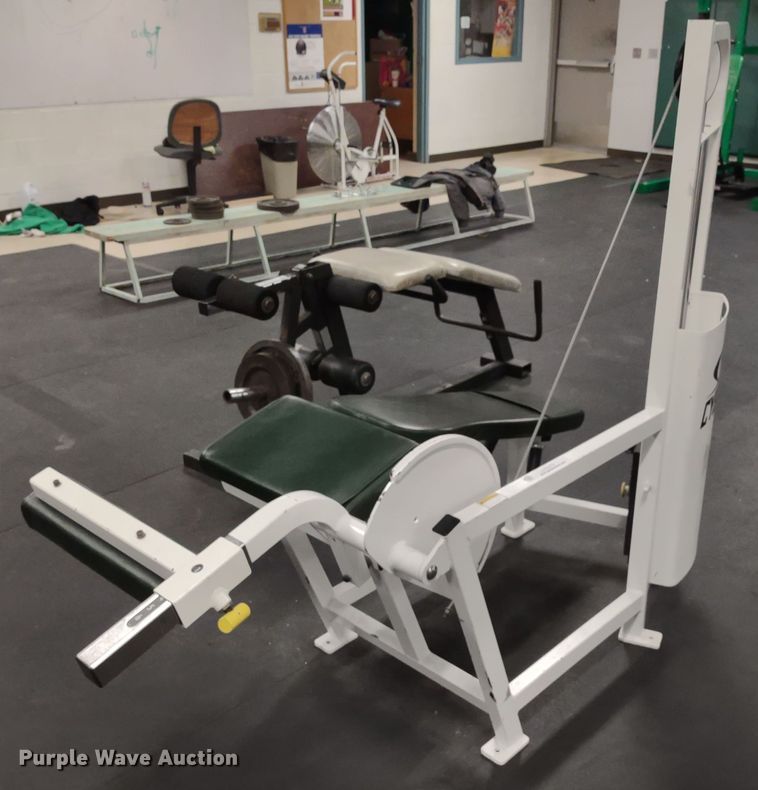 image for item LY9237 Weight lifting machines