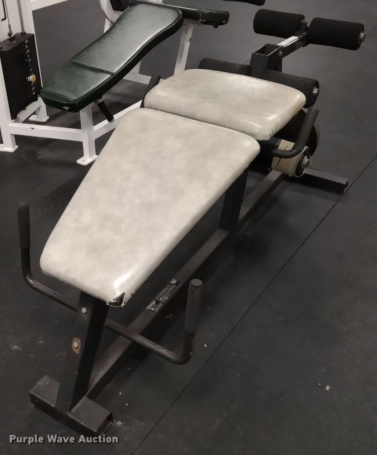 image for item LY9237 Weight lifting machines