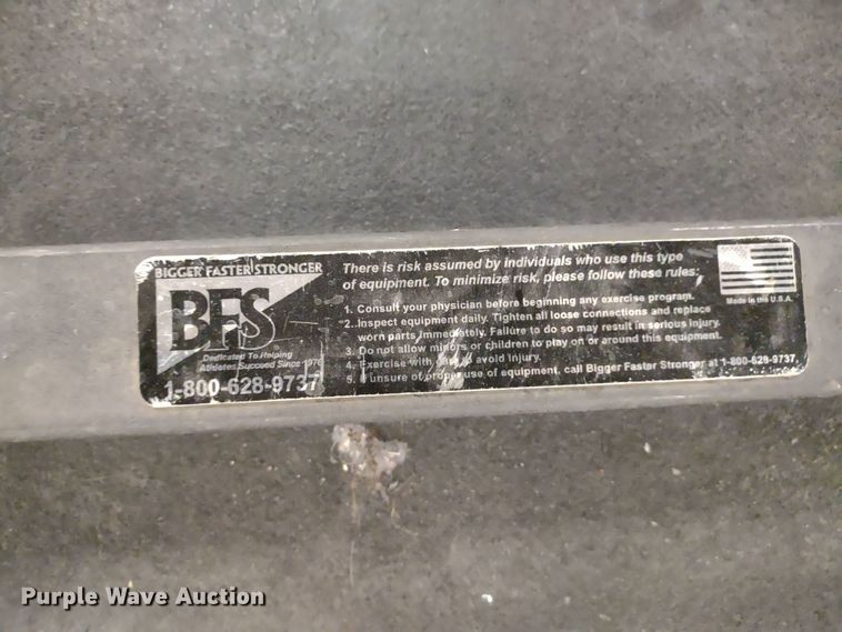 image for item LY9237 Weight lifting machines