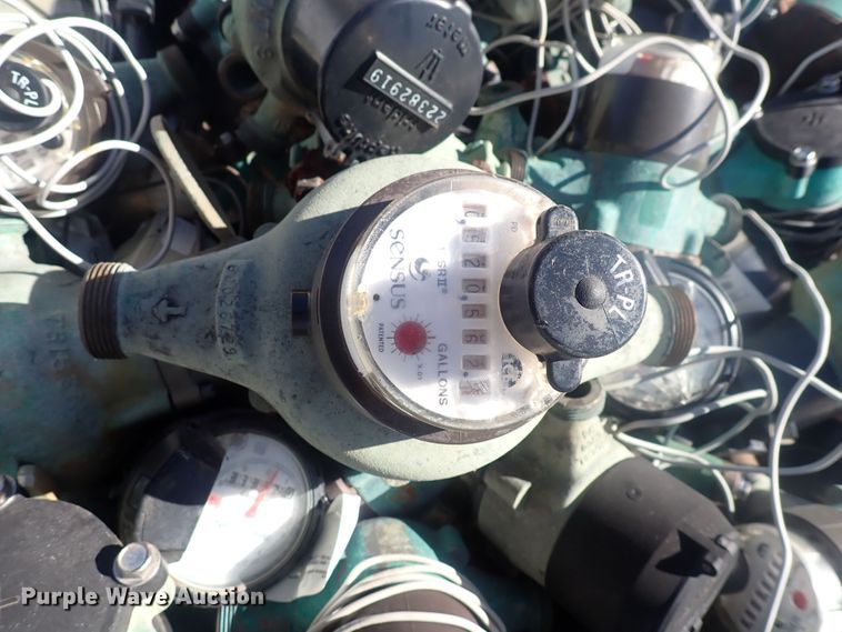 image for item MA9727 (20) totes of water meters