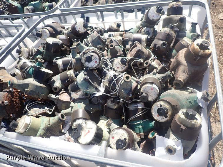 image for item MA9727 (20) totes of water meters