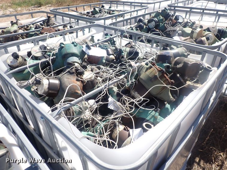 image for item MA9727 (20) totes of water meters