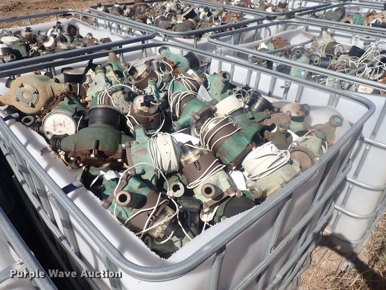 image for item MA9727 (20) totes of water meters