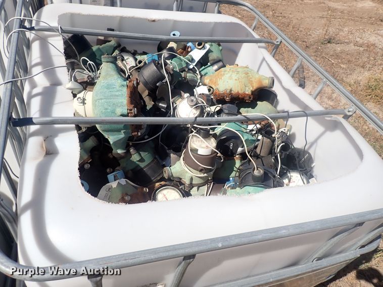 image for item MA9727 (20) totes of water meters