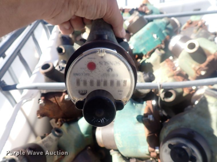 image for item MA9727 (20) totes of water meters