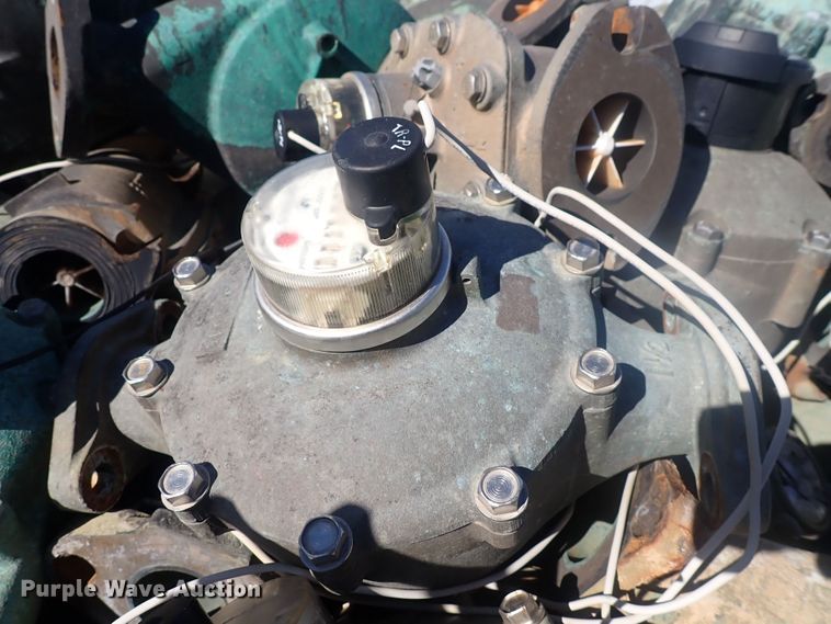 image for item MA9727 (20) totes of water meters