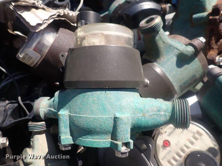 image for item MA9727 (20) totes of water meters