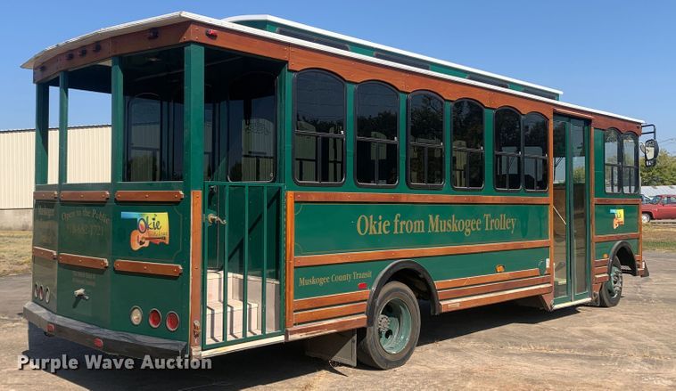 image for item MH9820 2006 Freightliner Double K Villager 208  trolley