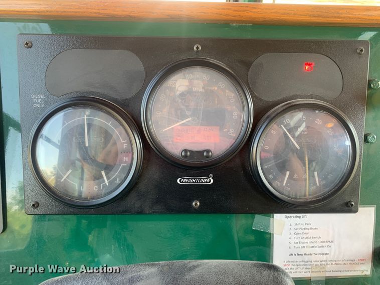 image for item MH9820 2006 Freightliner Double K Villager 208  trolley