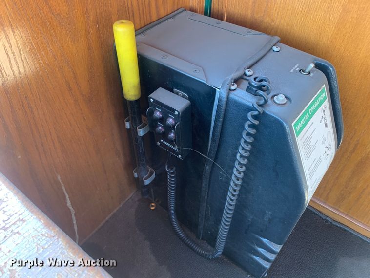 image for item MH9820 2006 Freightliner Double K Villager 208  trolley