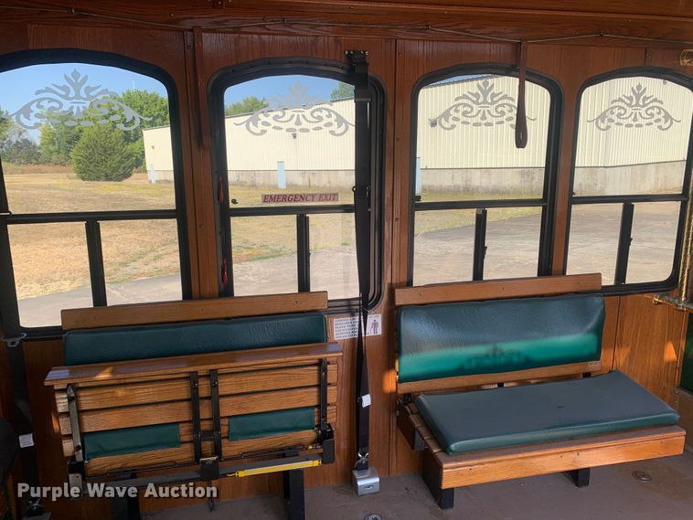 image for item MH9820 2006 Freightliner Double K Villager 208  trolley