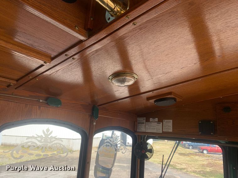 image for item MH9820 2006 Freightliner Double K Villager 208  trolley