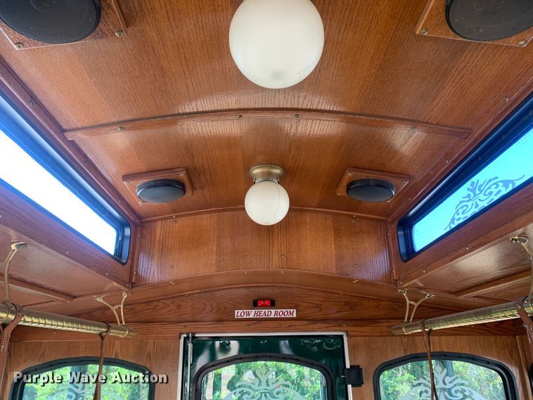 image for item MH9820 2006 Freightliner Double K Villager 208  trolley