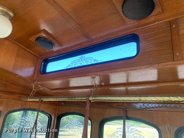 image for item MH9820 2006 Freightliner Double K Villager 208  trolley