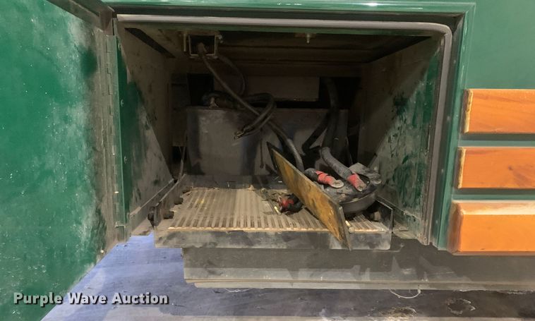 image for item MH9820 2006 Freightliner Double K Villager 208  trolley