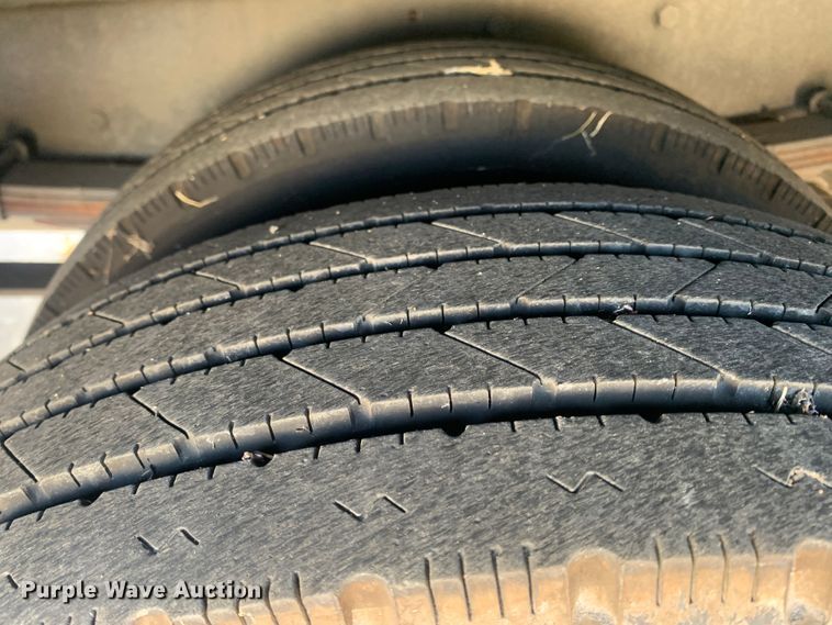 image for item MH9820 2006 Freightliner Double K Villager 208  trolley