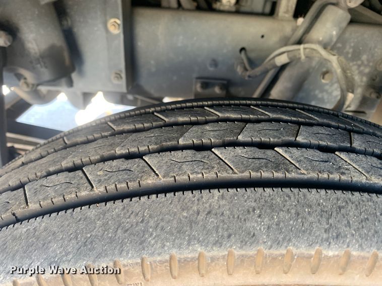 image for item MH9820 2006 Freightliner Double K Villager 208  trolley