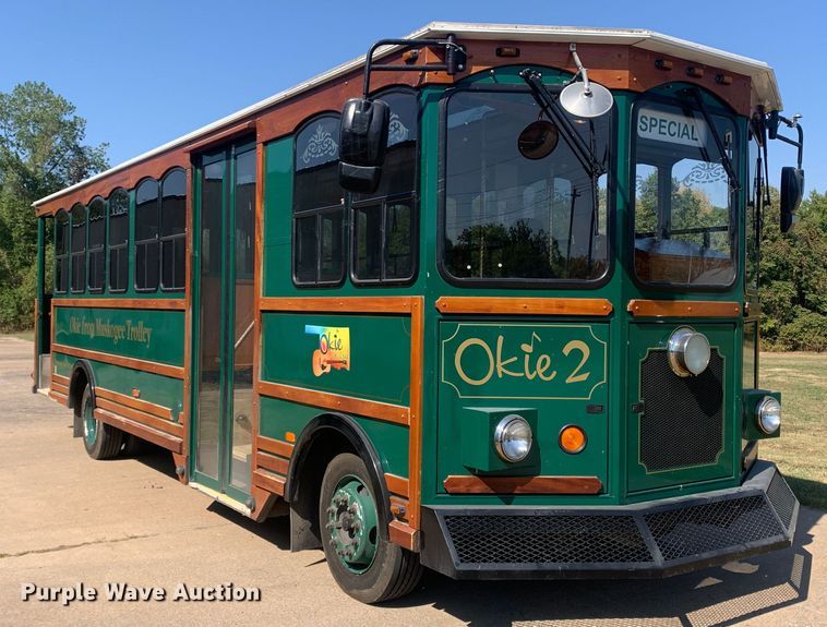 image for item MH9821 2006 Freightliner Double K Villager 208  trolley