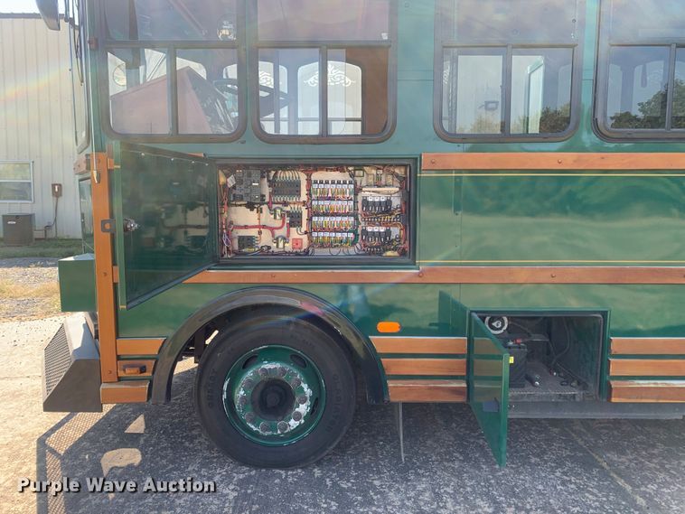 image for item MH9821 2006 Freightliner Double K Villager 208  trolley