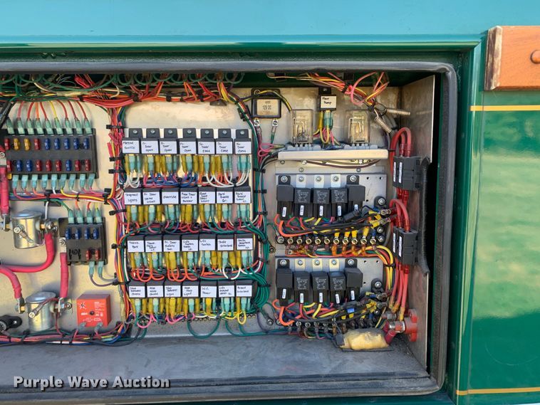 image for item MH9821 2006 Freightliner Double K Villager 208  trolley