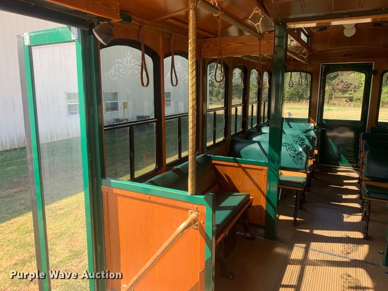 image for item MH9821 2006 Freightliner Double K Villager 208  trolley