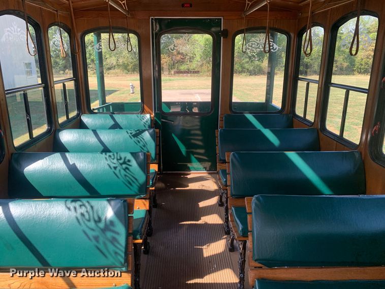 image for item MH9821 2006 Freightliner Double K Villager 208  trolley