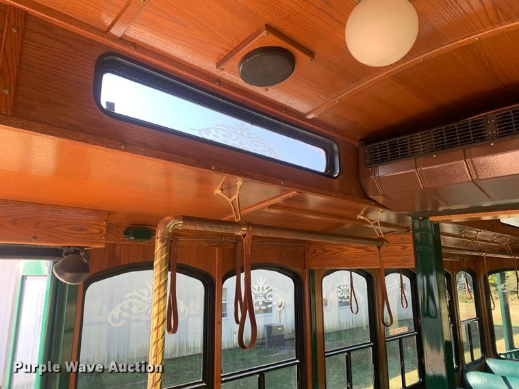 image for item MH9821 2006 Freightliner Double K Villager 208  trolley