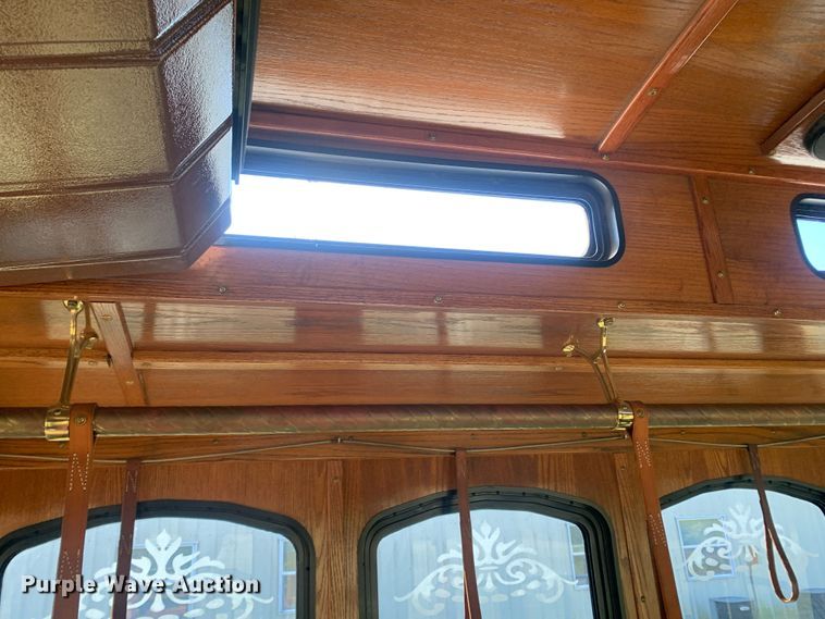 image for item MH9821 2006 Freightliner Double K Villager 208  trolley