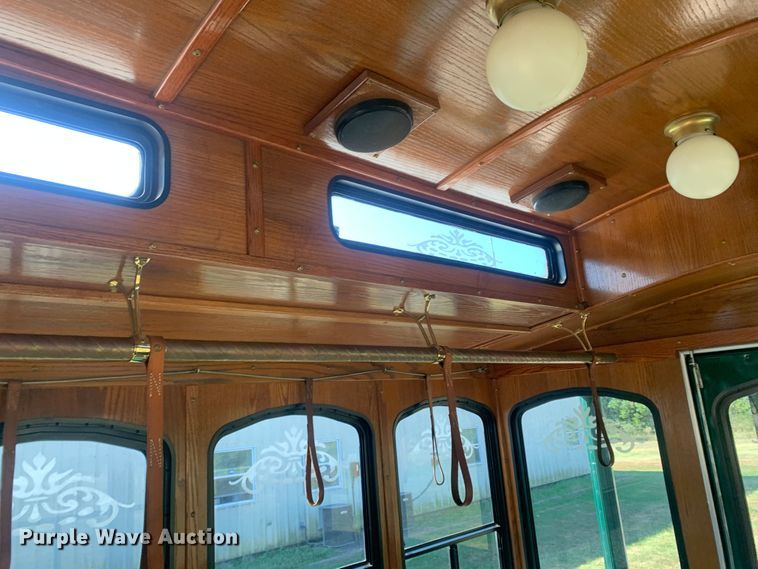 image for item MH9821 2006 Freightliner Double K Villager 208  trolley