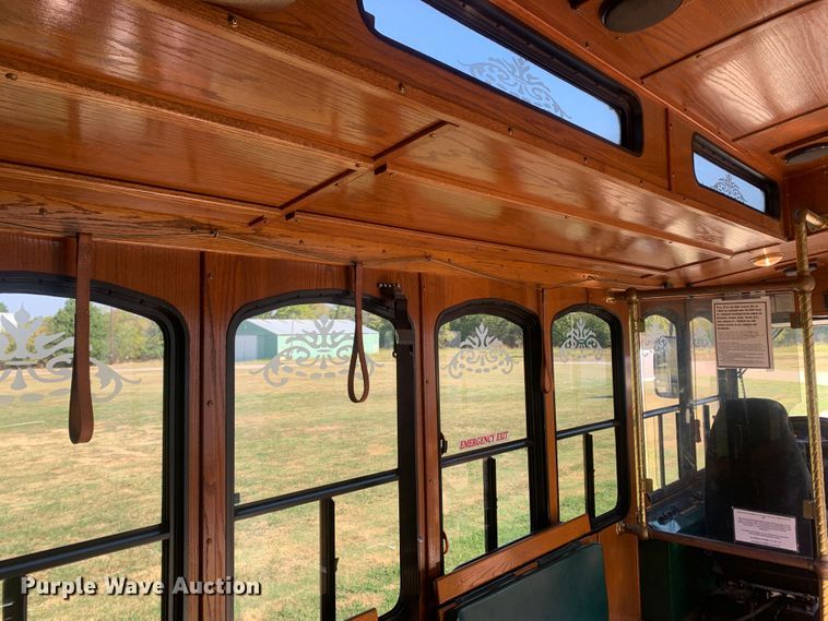 image for item MH9821 2006 Freightliner Double K Villager 208  trolley