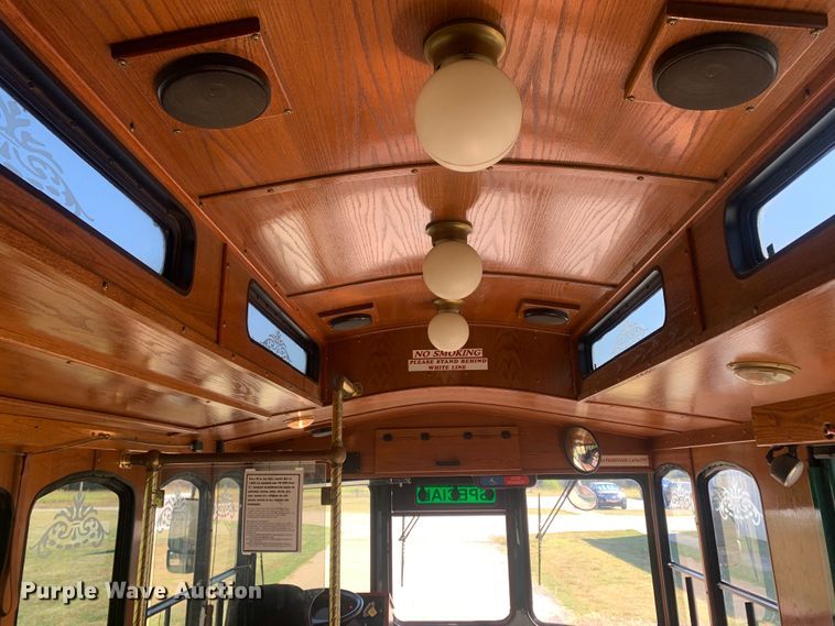 image for item MH9821 2006 Freightliner Double K Villager 208  trolley