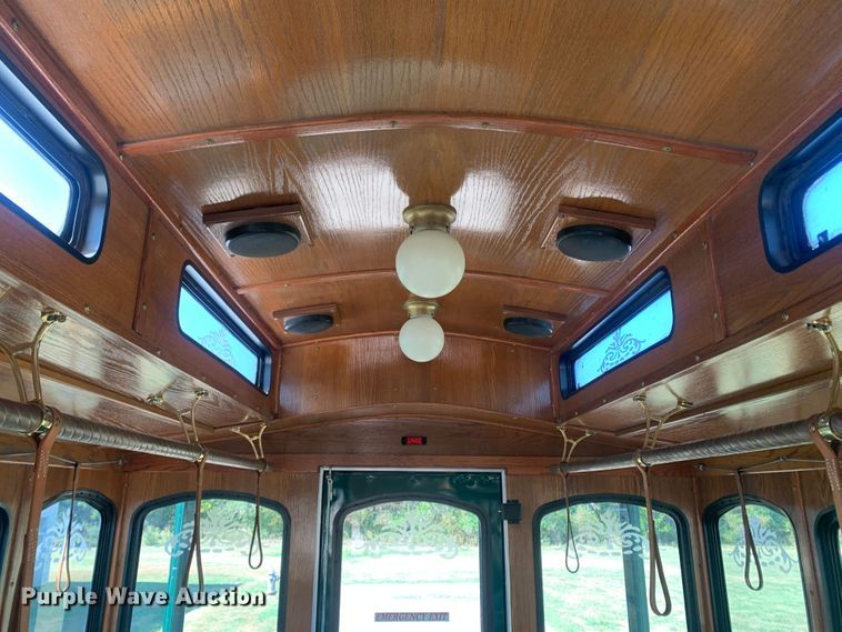 image for item MH9821 2006 Freightliner Double K Villager 208  trolley