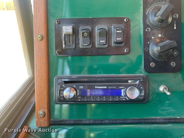 image for item MH9821 2006 Freightliner Double K Villager 208  trolley