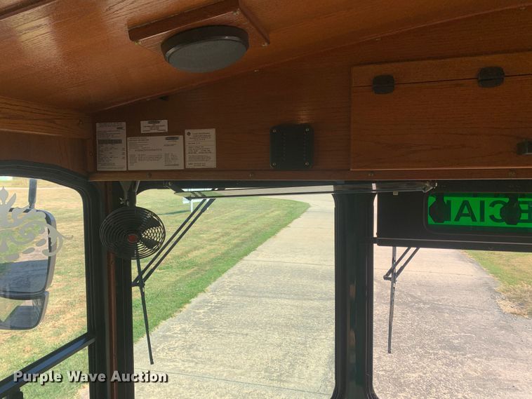 image for item MH9821 2006 Freightliner Double K Villager 208  trolley