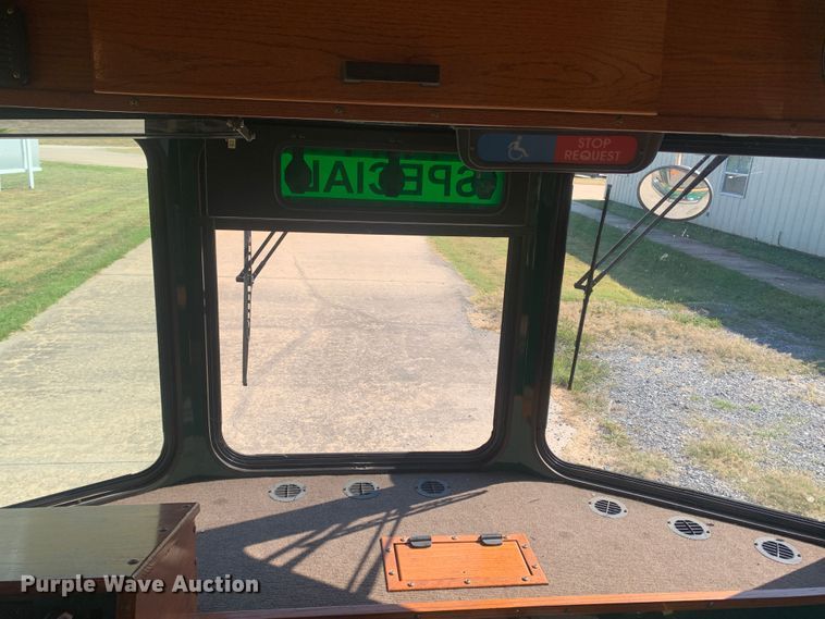 image for item MH9821 2006 Freightliner Double K Villager 208  trolley