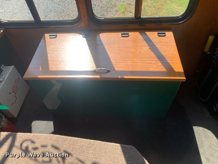 image for item MH9821 2006 Freightliner Double K Villager 208  trolley