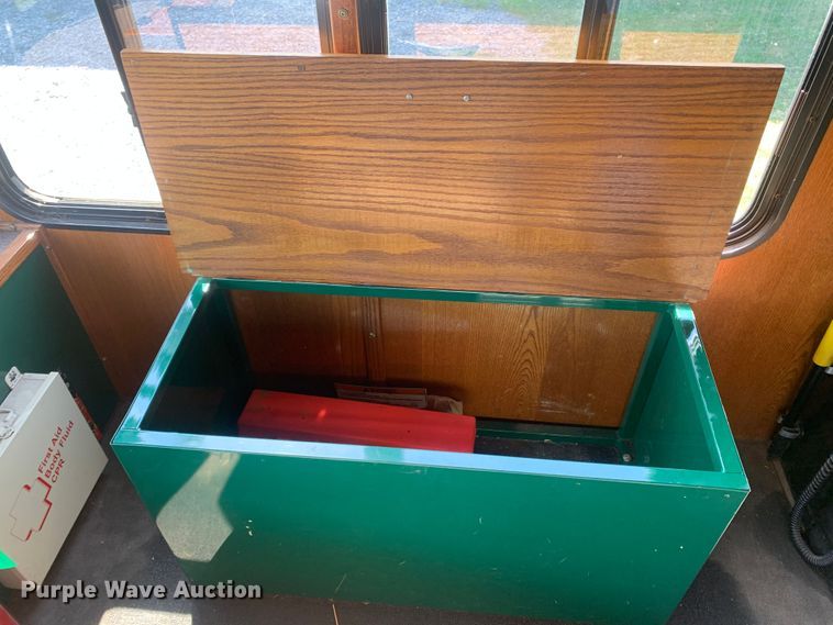 image for item MH9821 2006 Freightliner Double K Villager 208  trolley