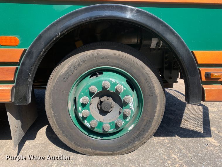 image for item MH9821 2006 Freightliner Double K Villager 208  trolley