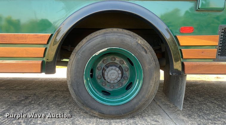 image for item MH9821 2006 Freightliner Double K Villager 208  trolley