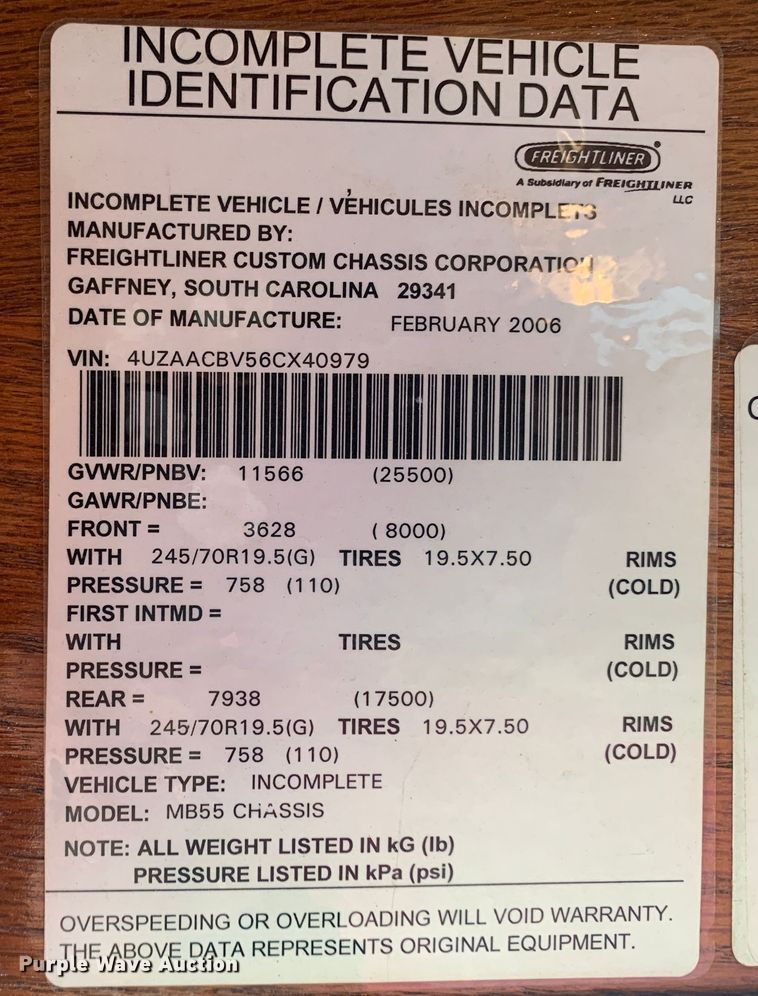 image for item MH9821 2006 Freightliner Double K Villager 208  trolley