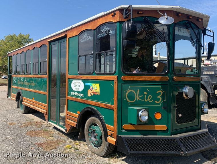 image for item MH9822 2007 Freightliner Double K Villager 208  trolley