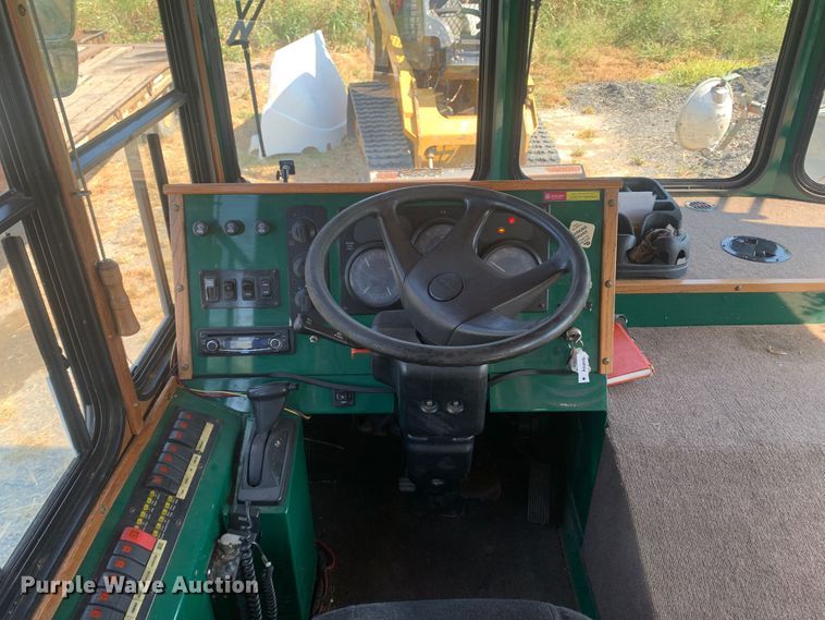 image for item MH9822 2007 Freightliner Double K Villager 208  trolley