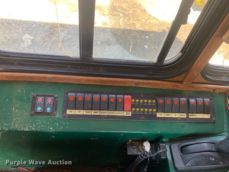 image for item MH9822 2007 Freightliner Double K Villager 208  trolley