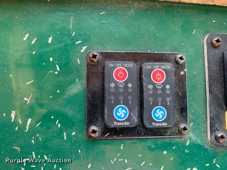 image for item MH9822 2007 Freightliner Double K Villager 208  trolley