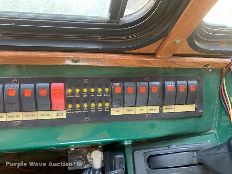 image for item MH9822 2007 Freightliner Double K Villager 208  trolley