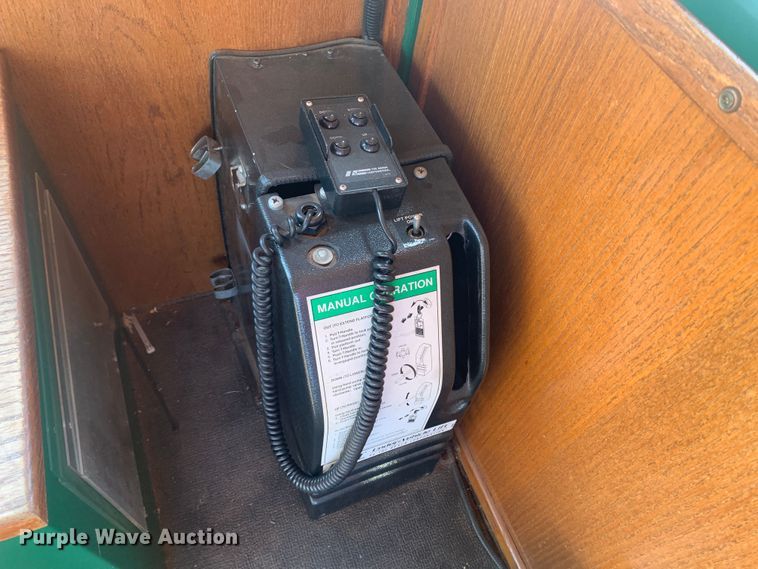 image for item MH9822 2007 Freightliner Double K Villager 208  trolley