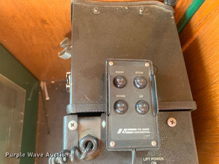 image for item MH9822 2007 Freightliner Double K Villager 208  trolley