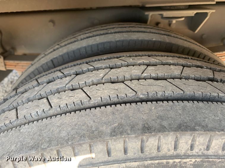 image for item MH9822 2007 Freightliner Double K Villager 208  trolley